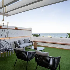 Sea Level, Apto Sofisticado En Primera Linea Playa Apartamento